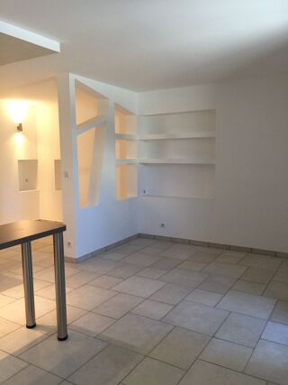  Appartement à louer 1 pièce 36 m²