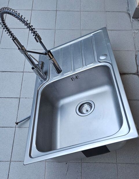 Evier + Mitigeur + Accessoires
Nice (06)