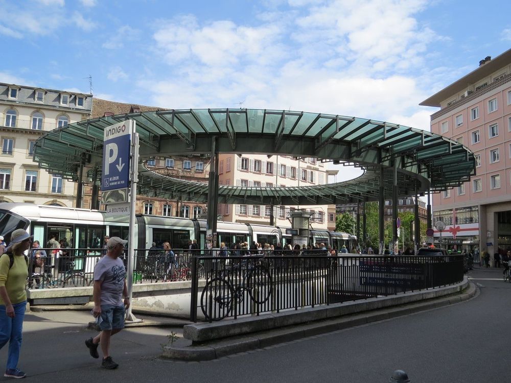 Vente Parking/Garage Place de parking sécurisée à Strasbourg Kleber avec rentabilité immédiate ! Strasbourg