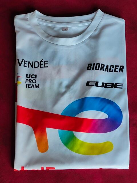 T-shirt total énergies taille M neuf 18 Avermes (03)