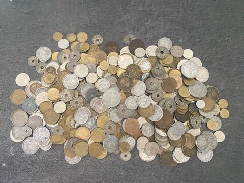 Plus de 460 pièces Françaises toutes années différentes 20 Mions (69)