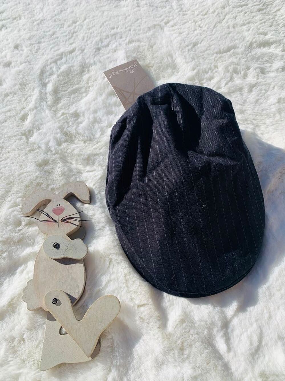 Casquette Jean Bourget 
taille 49 cm
Neuve avec &eacute;tiquette Vêtements enfants