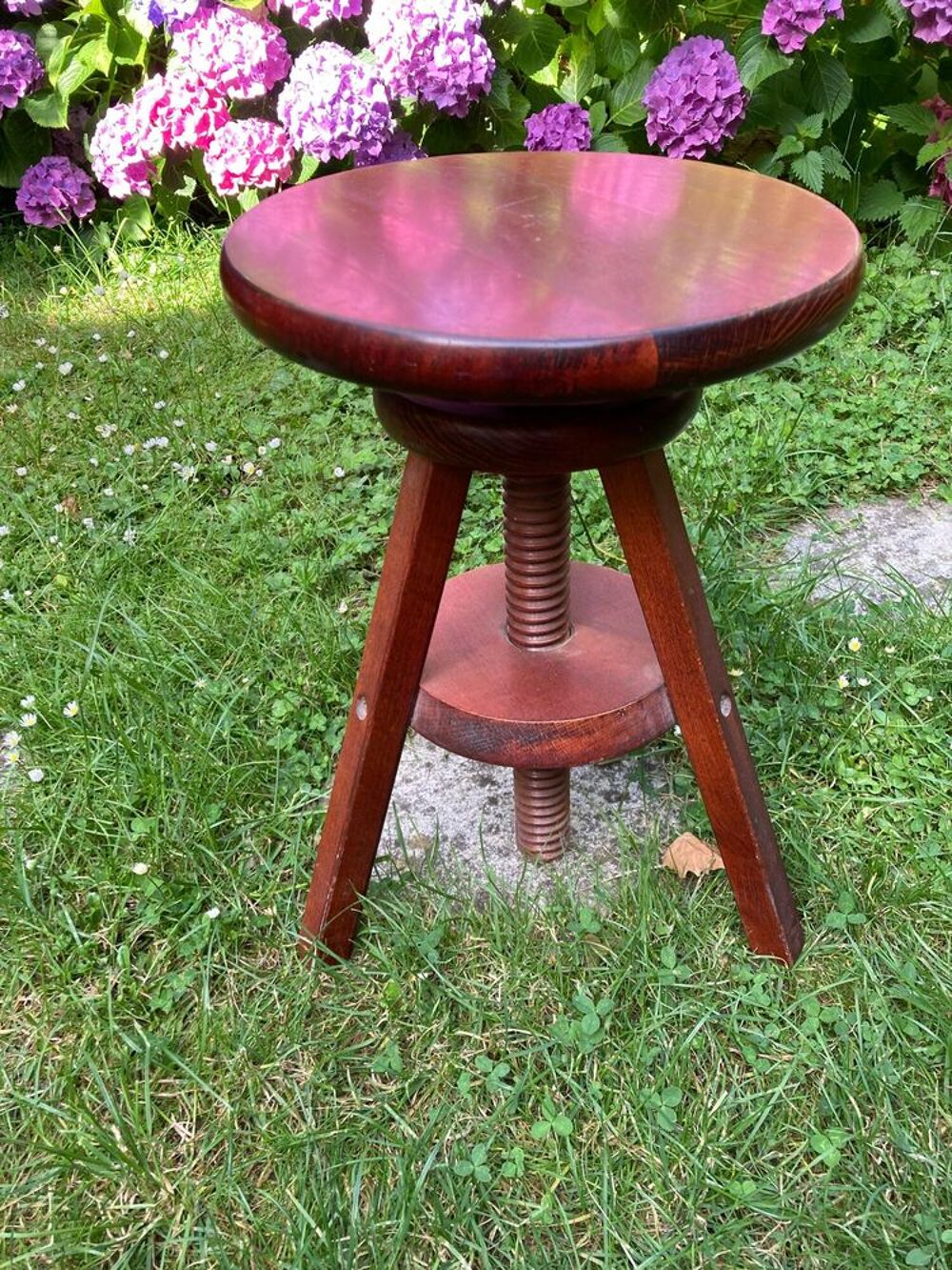 Tabouret bois r&eacute;glable &agrave; vis Meubles