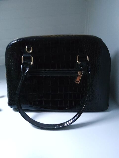 Lot de 2 sacs  main imitation croco 0 Saint-Firmin (58)