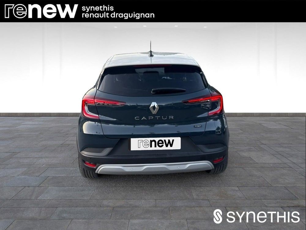 Captur E-Tech full hybrid 145 Evolution 2024 occasion 83300 Draguignan