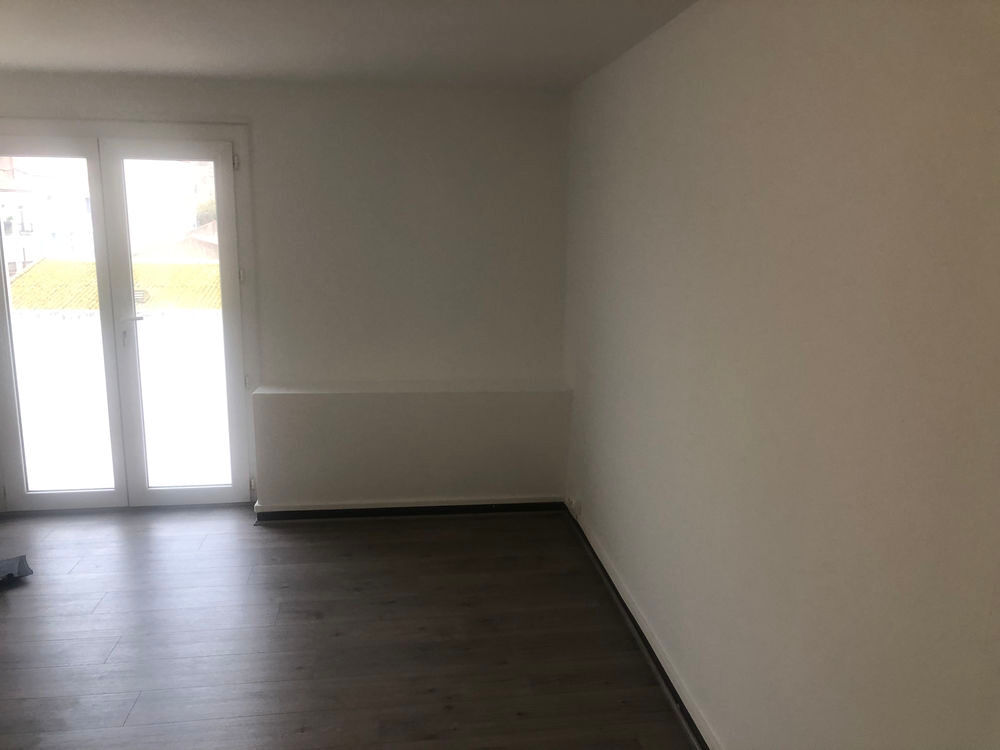 Location Appartement F2 COTE QUAI Sète