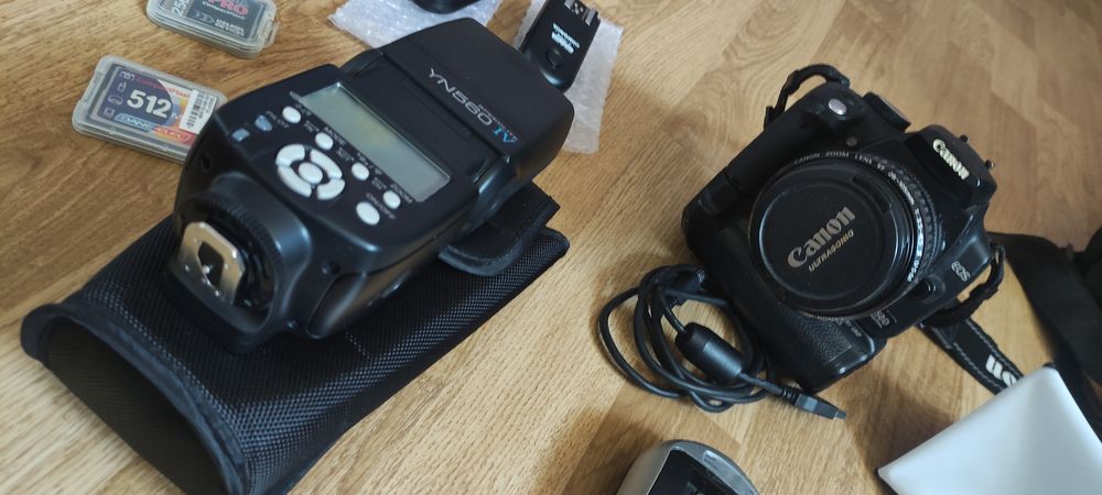 Canon EOS 350D Photos/Video/TV
