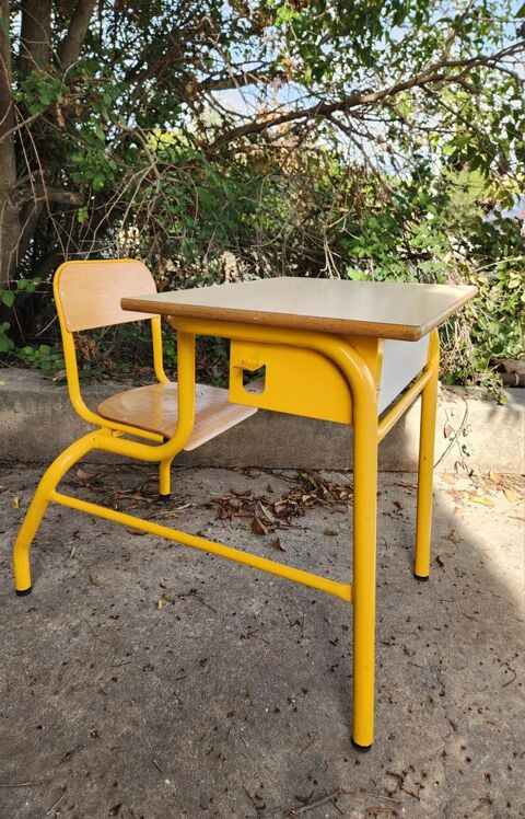 bureau écolier 50 Ceyreste (13)
