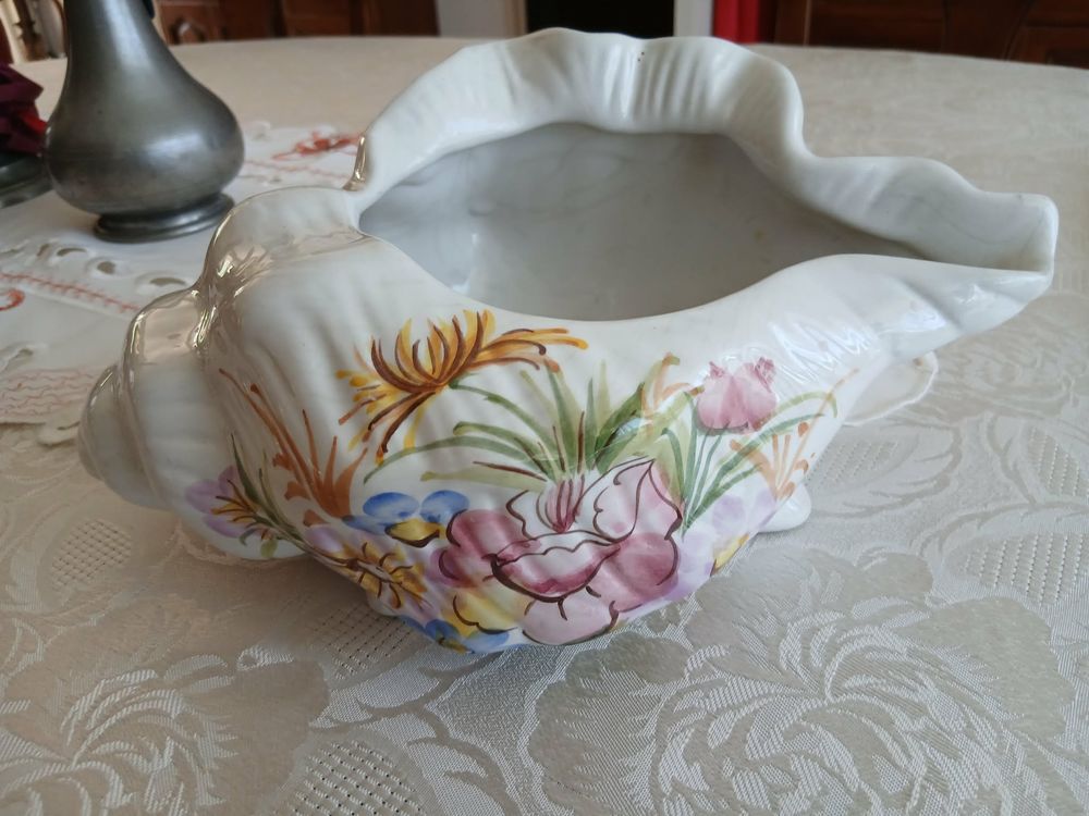  Grand coquillage porte serviettes fa&iuml;ence fond de merN&deg;1460 Décoration