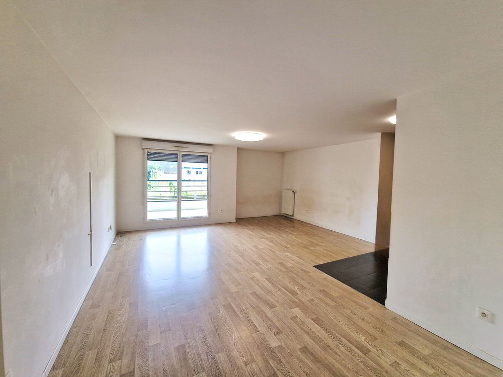 Vente Appartement Aubervilliers – T4 familial 91,76 m² avec balcon et parking Aubervilliers