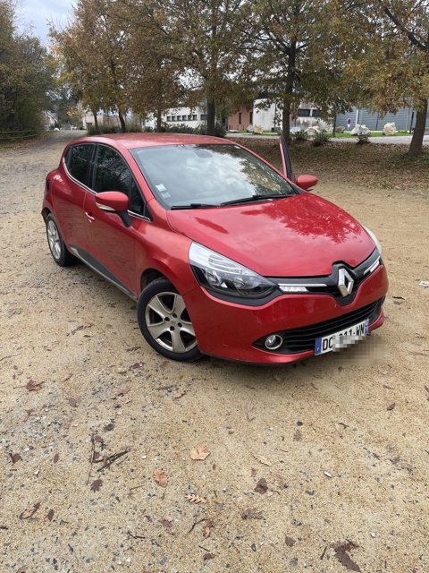 Renault Clio IV dCi 90 Energy eco2 Intens 90g 2014 occasion Janz&eacute; 35150