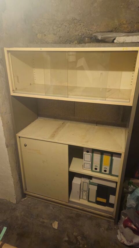 Meuble de bureau métallique 15 Écully (69)
