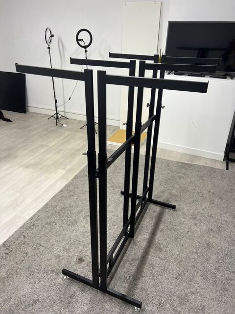 Portants magasin v�tements 80 Levallois-Perret (92)