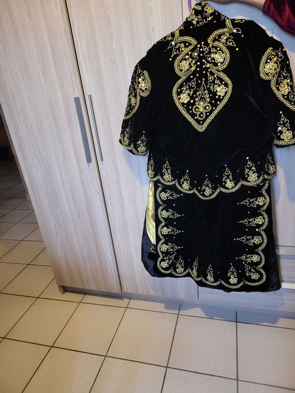 KARAKOU noir Vêtements