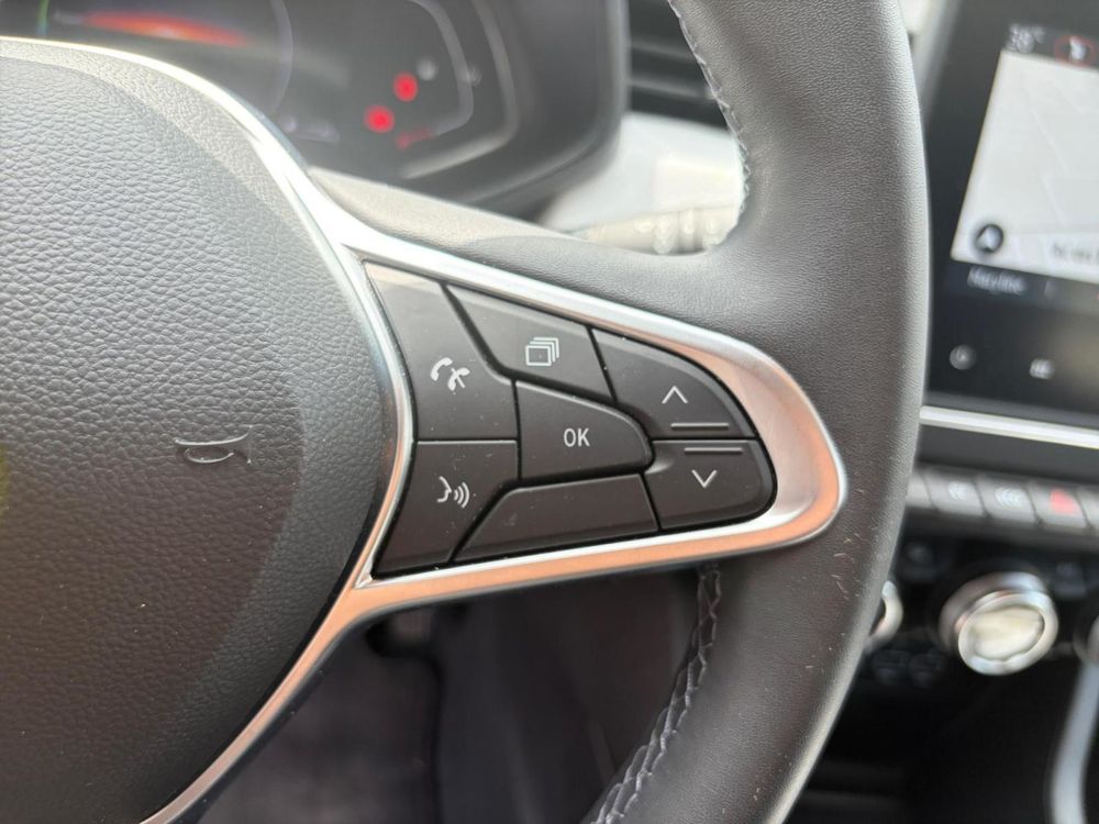 Clio V Clio E-Tech full hybrid 145 Evolution 2023 occasion 91940 Les Ulis
