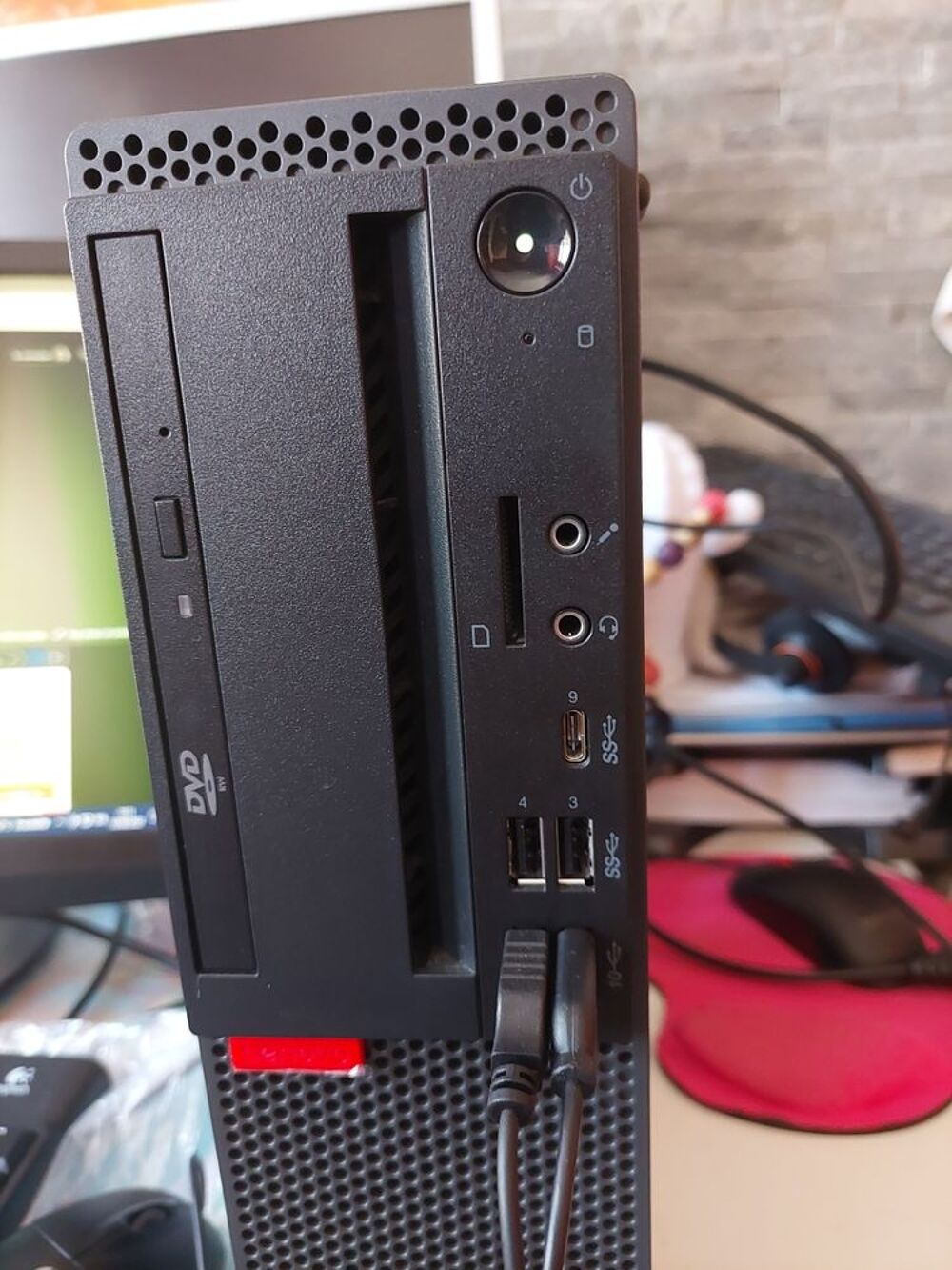 ensemble m720s lenovo et &eacute;cran Led 22 pouceS Matériel informatique