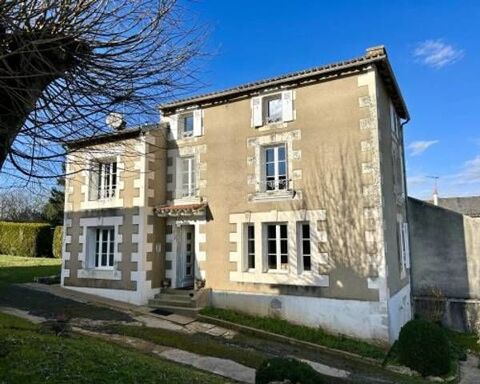   à VOUNEUIL-SOUS-BIARD 86580 MAISON DE CARACTERE 130m2 Maison - 5 pièce(s) - 130 m²