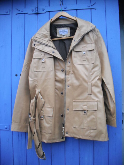 trs belle veste saharienne 15 Quillan (11)