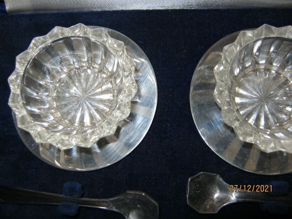 sali&egrave;re et poivri&egrave;re de table Cuisine