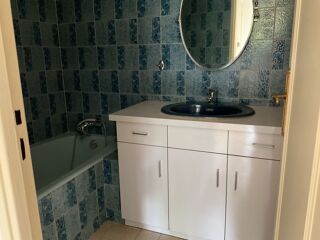  Appartement  louer 2 pices 56 m