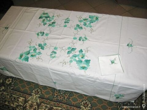 Nappe avec serviettes 11 Lorgues (83)