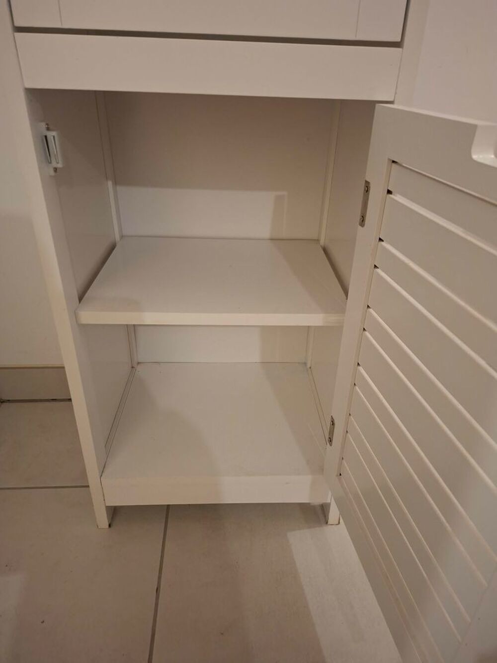 Meuble de salle de bain / rangement Meubles