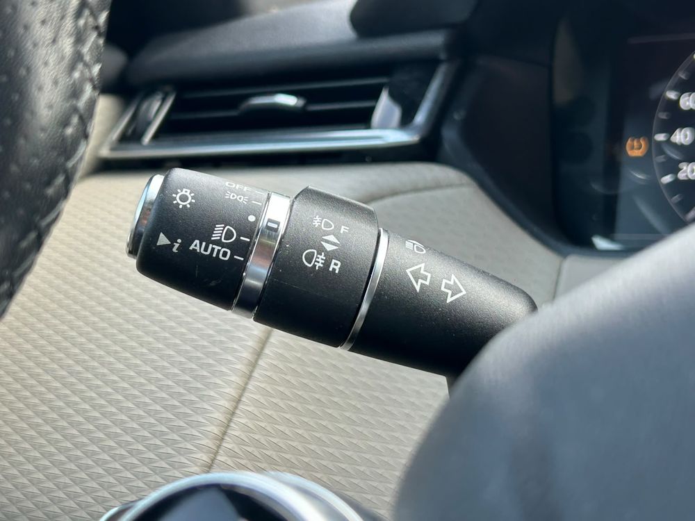 Range rover velar Range Rover Velar 2.0L P250 BVA R-Dynamic 2018 occasion Beersel