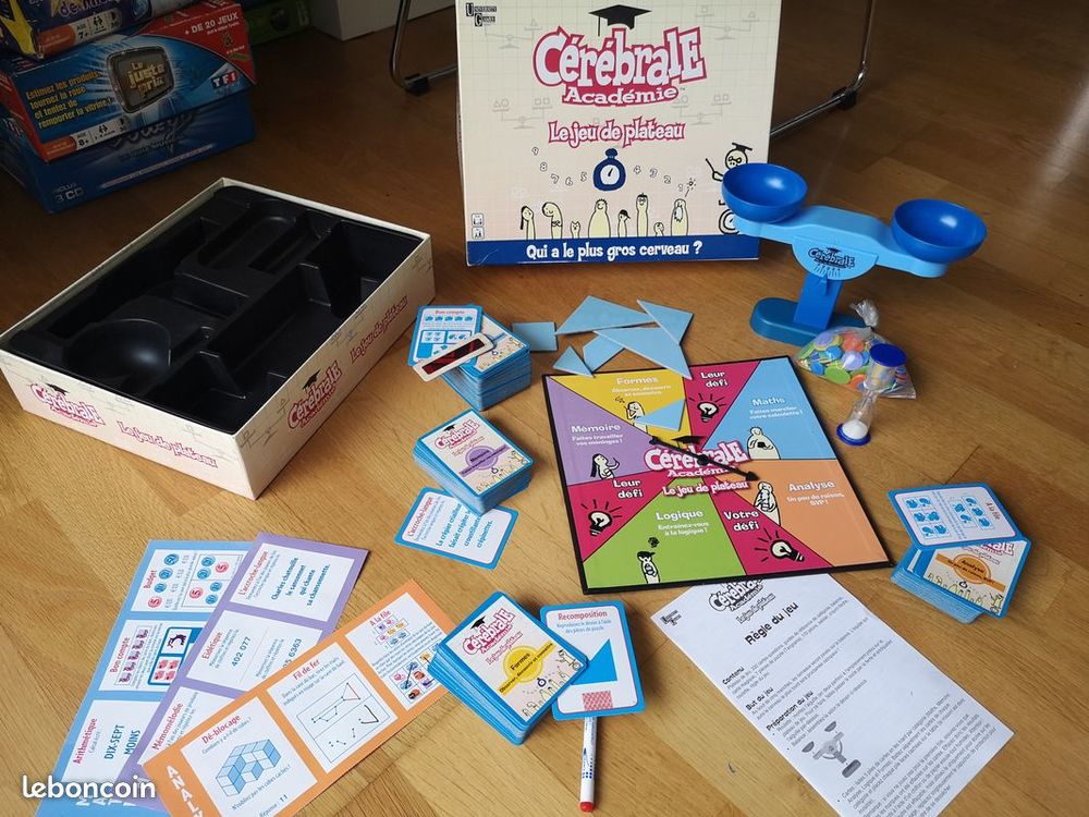 Lot jeux de soci&eacute;t&eacute; OU individuel Jeux / jouets