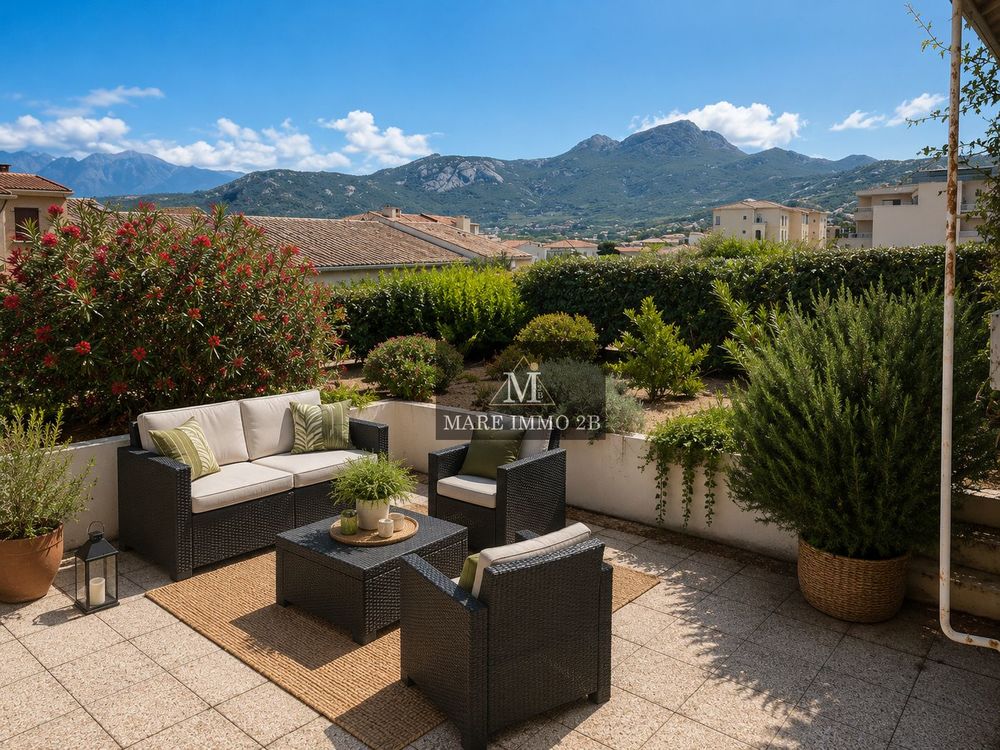 Vente Appartement Appartement de type T4 avec terrasse de 57m² Calvi