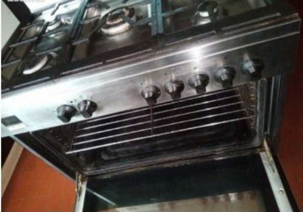 gazini&egrave;re piano 5 feux Electroménager