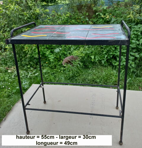 petite table d'appoint - carrelée 12 Perceneige (89)
