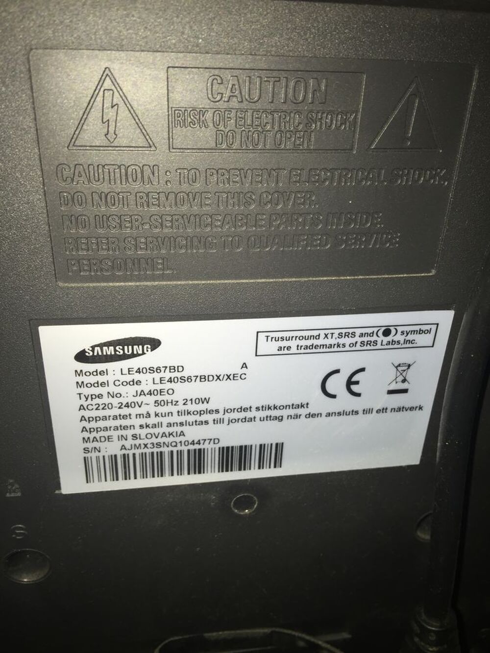 televison Samsung 110cm a r&eacute;parer ou pour pi&egrave;ces 40 Photos/Video/TV