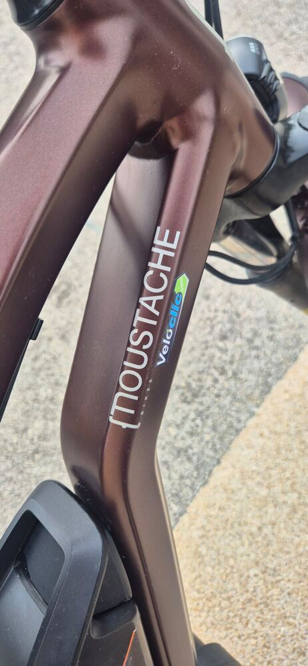V&eacute;lo &eacute;lectrique Moustache marron samedi 28 Vélos