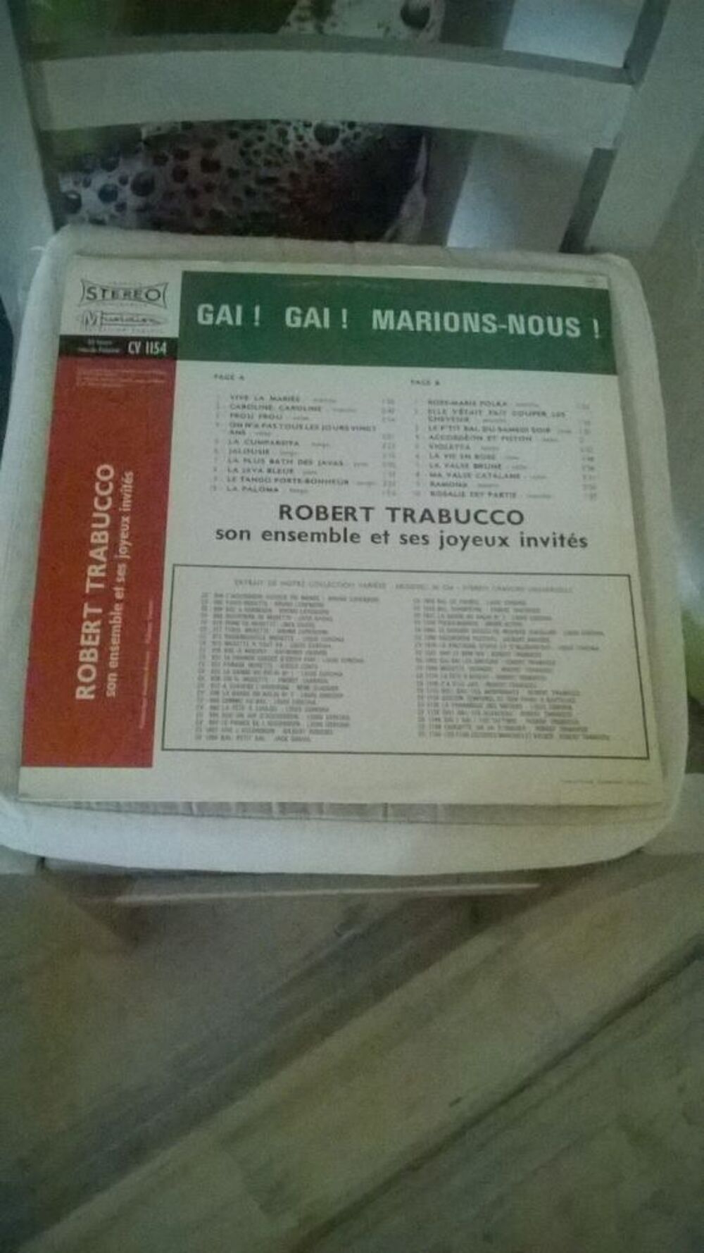 Vinyle Robert Trabucco
Gai! Gai! Marions-Nous!
Excellent e CD et vinyles