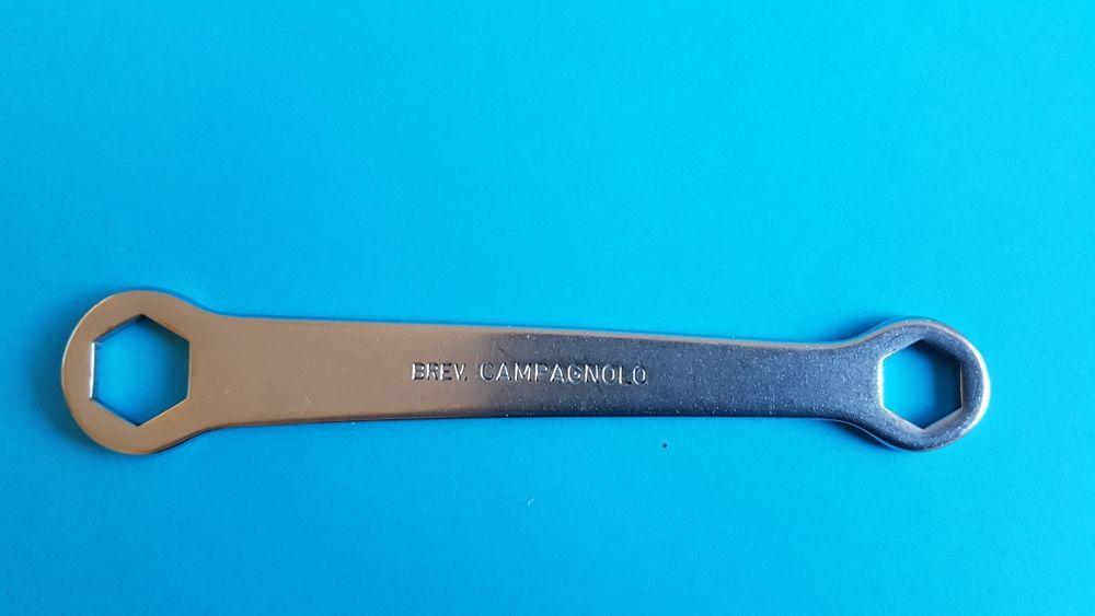 CL&Eacute; CAMPAGNOLO * 2025 Vélos