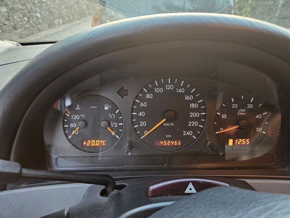 Classe M ML 270 CDI Sp&eacute;cial Edition A 2005 occasion 83560 Esparron
