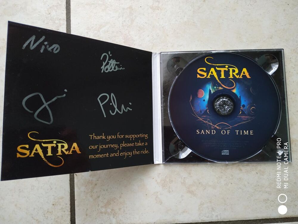 CD de Satra Sand of time d&eacute;dicac&eacute; (Neuf) CD et vinyles