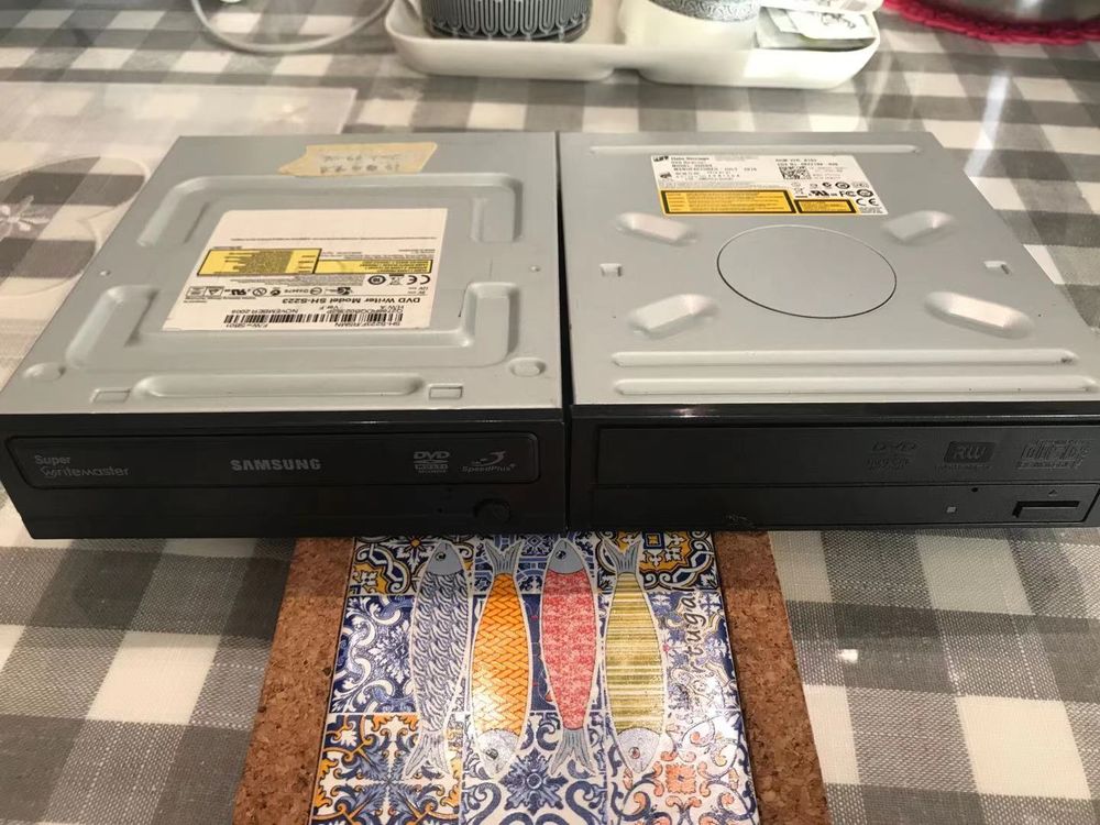 DVD Graveur Writer Samsung SH-S223F/RSMN et Hitachi GH50N Matériel informatique