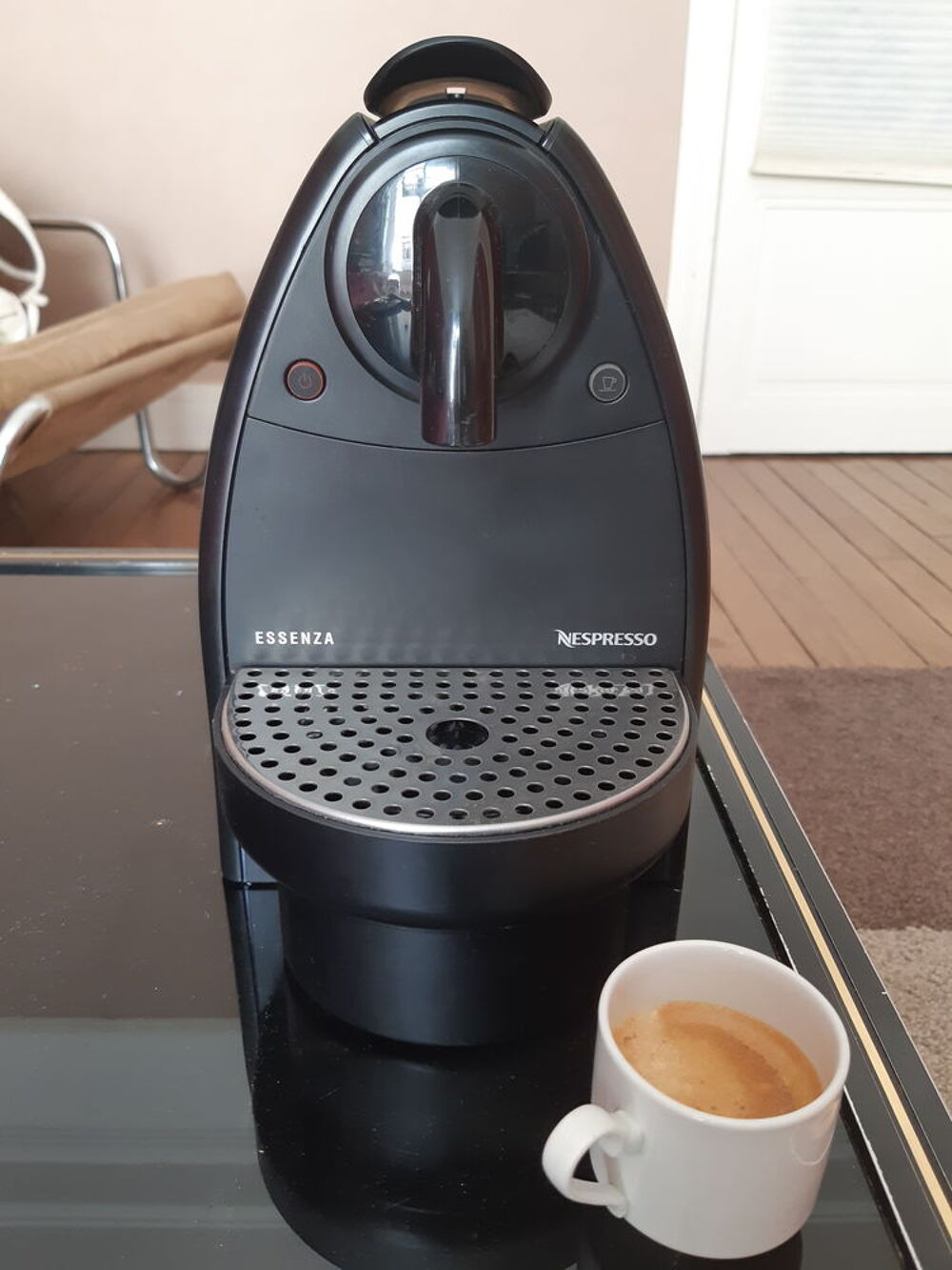 Nespresso Essenza Electroménager