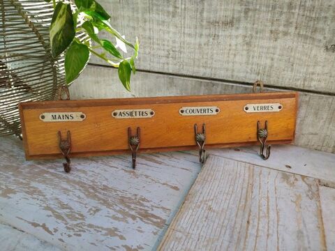 Ancien Accroche Torchons Bois M�tal D�co Cuisine 
25 Loches (37)