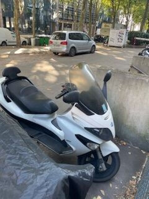 Scooter PIAGGIO 2015 occasion Paris 75015