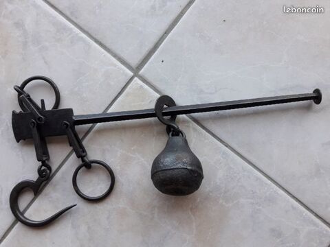 Balance romaine 30 Castel-Sarrazin (40)