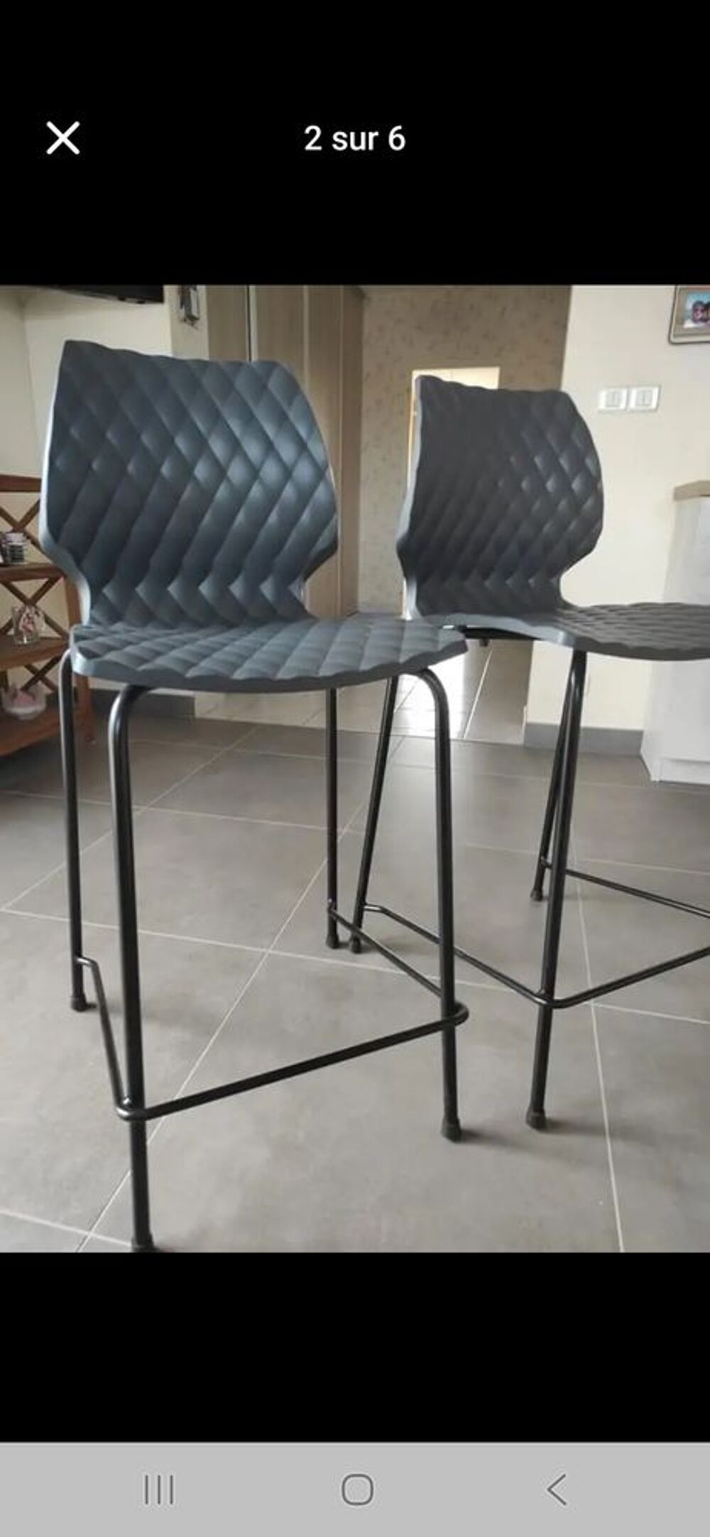 2 chaises hautes pour cuisine Meubles