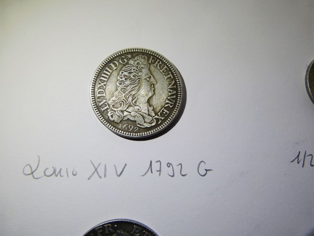 COFFRETs MONNAIES FRANCAISE DONT ECUS ROYAUX - ANT 