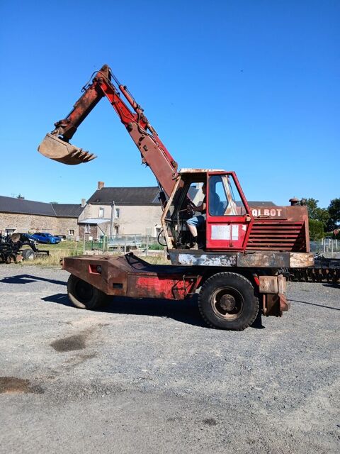 PELLE A PNEUS POCLAIN TY45 4500 14400 Bayeux