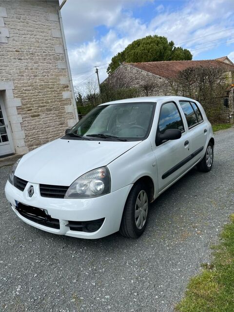 Renault Clio II Clio 1.5 dCi 65 Campus Authentique 2008 occasion Mougon 79370
