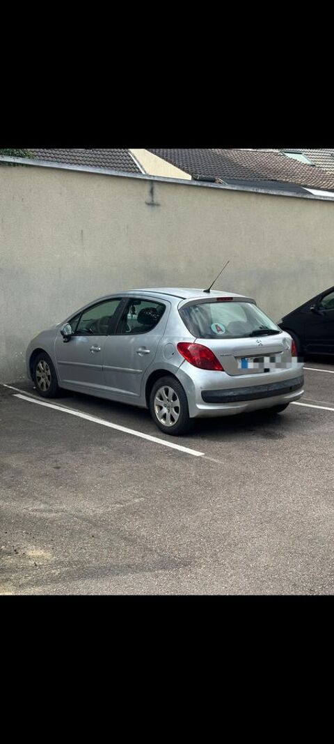 Peugeot 207 1.4 HDi 70ch Exécutive