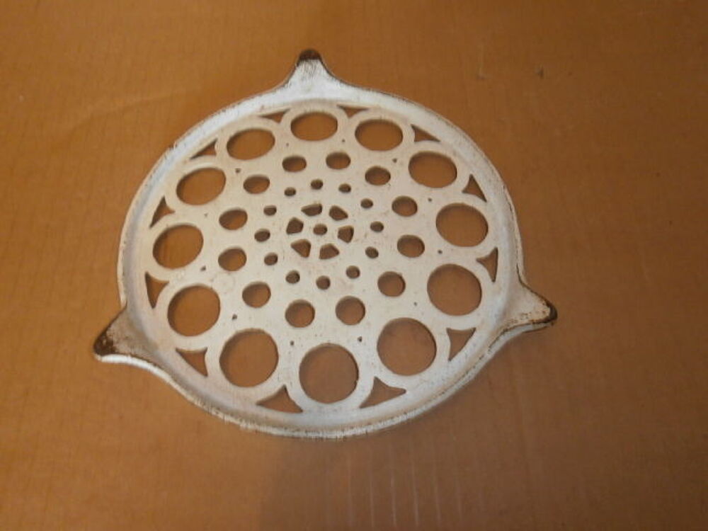 
Dessous de plat en fonte blanche Cuisine