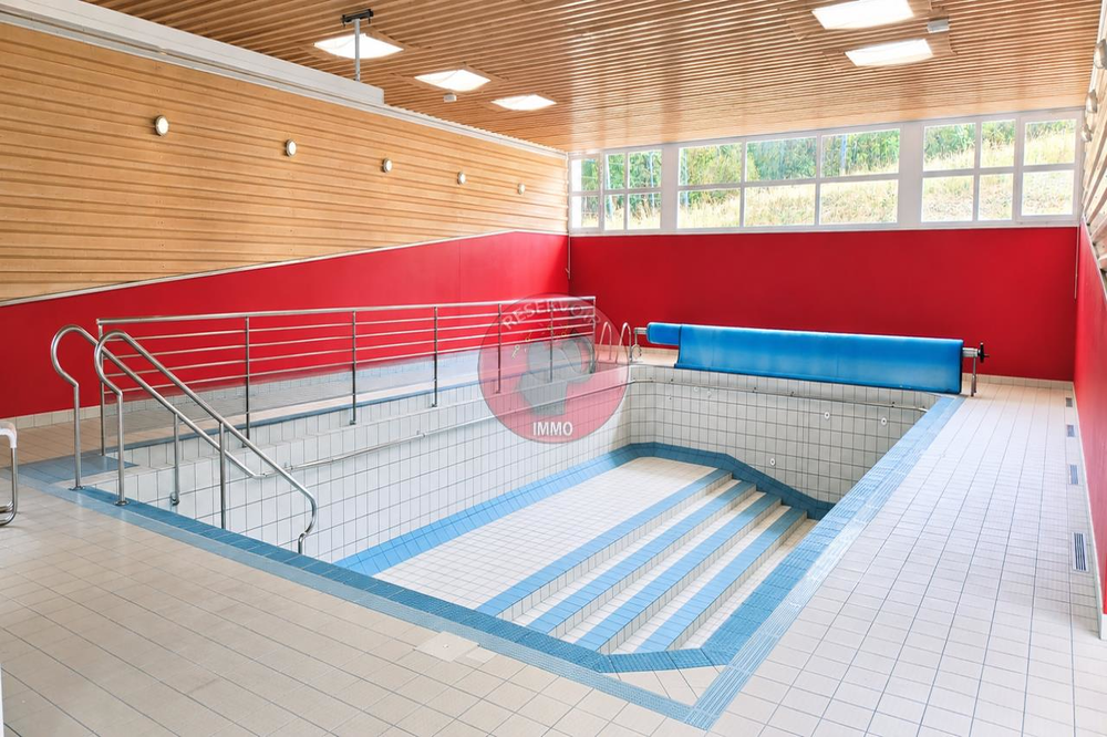 vente Immeuble - 9 pièce(s) - 687 m² Dijon (21000)