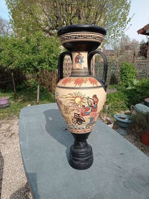 grand vase grec  50 Virey-sous-Bar (10)